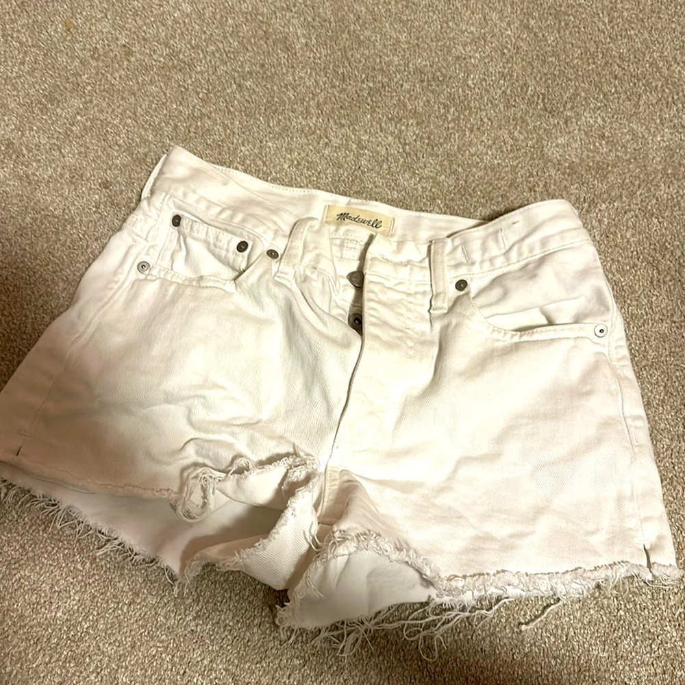 Madewell relaxed denim shorts white 23